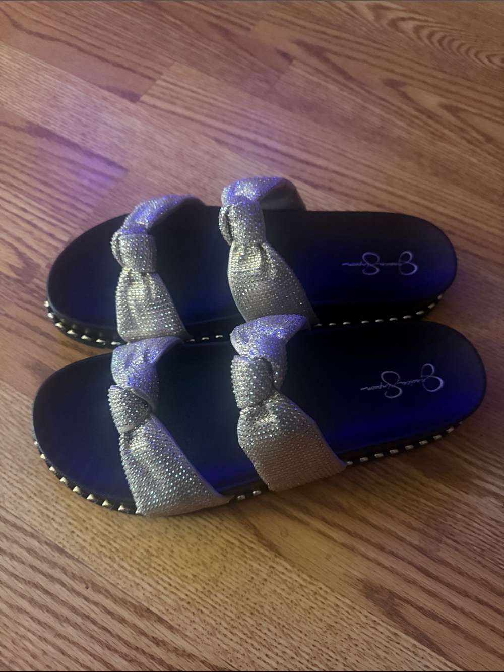 Jessica Simpson Silver Jeweled Knot Strap Slides